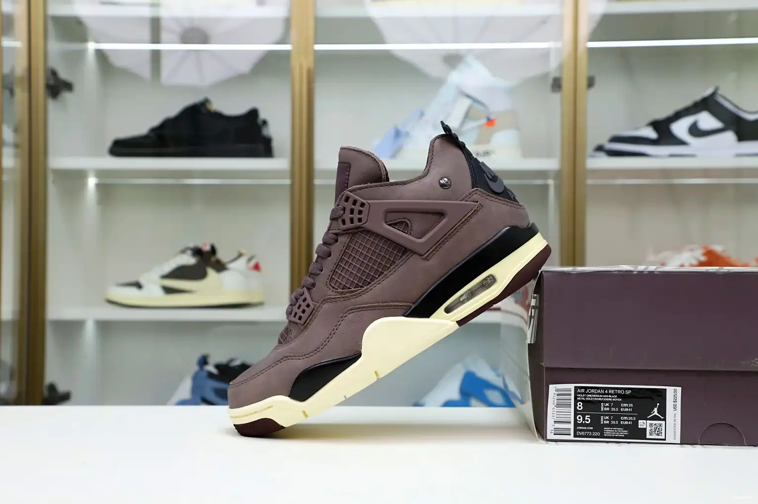 Kimikick AIR AM 4 JORDAN 0425